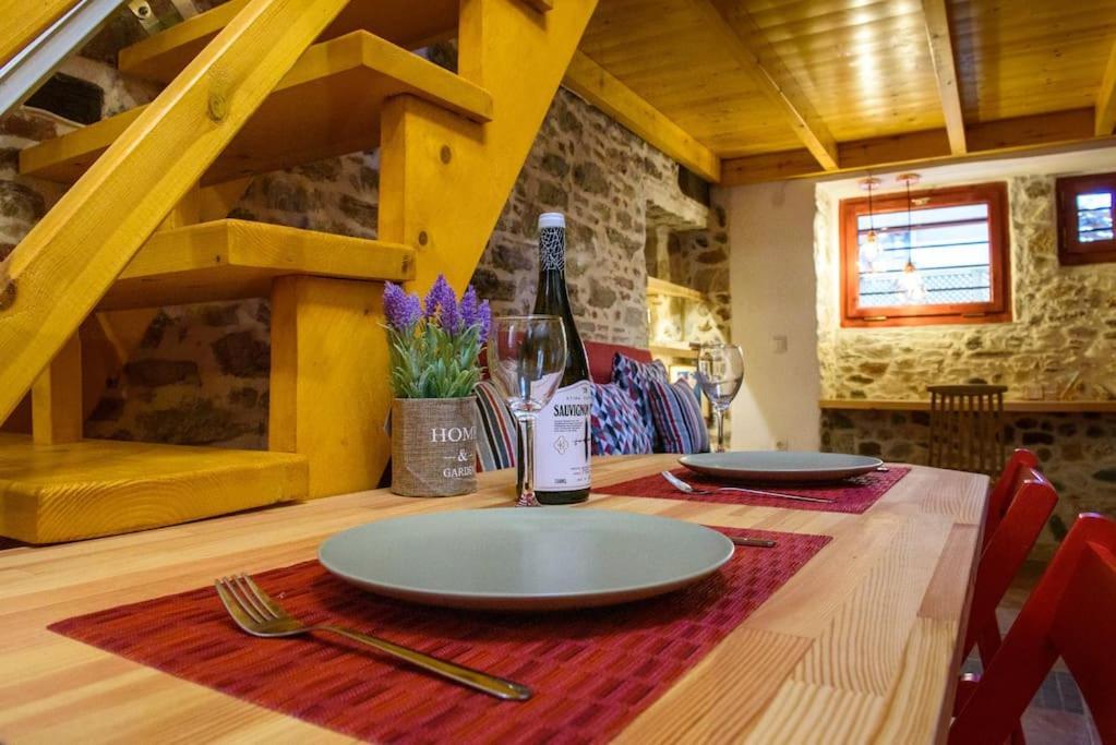 Апартаменты Lavrio Stone House 5 Min From The Centre/Port Экстерьер фото